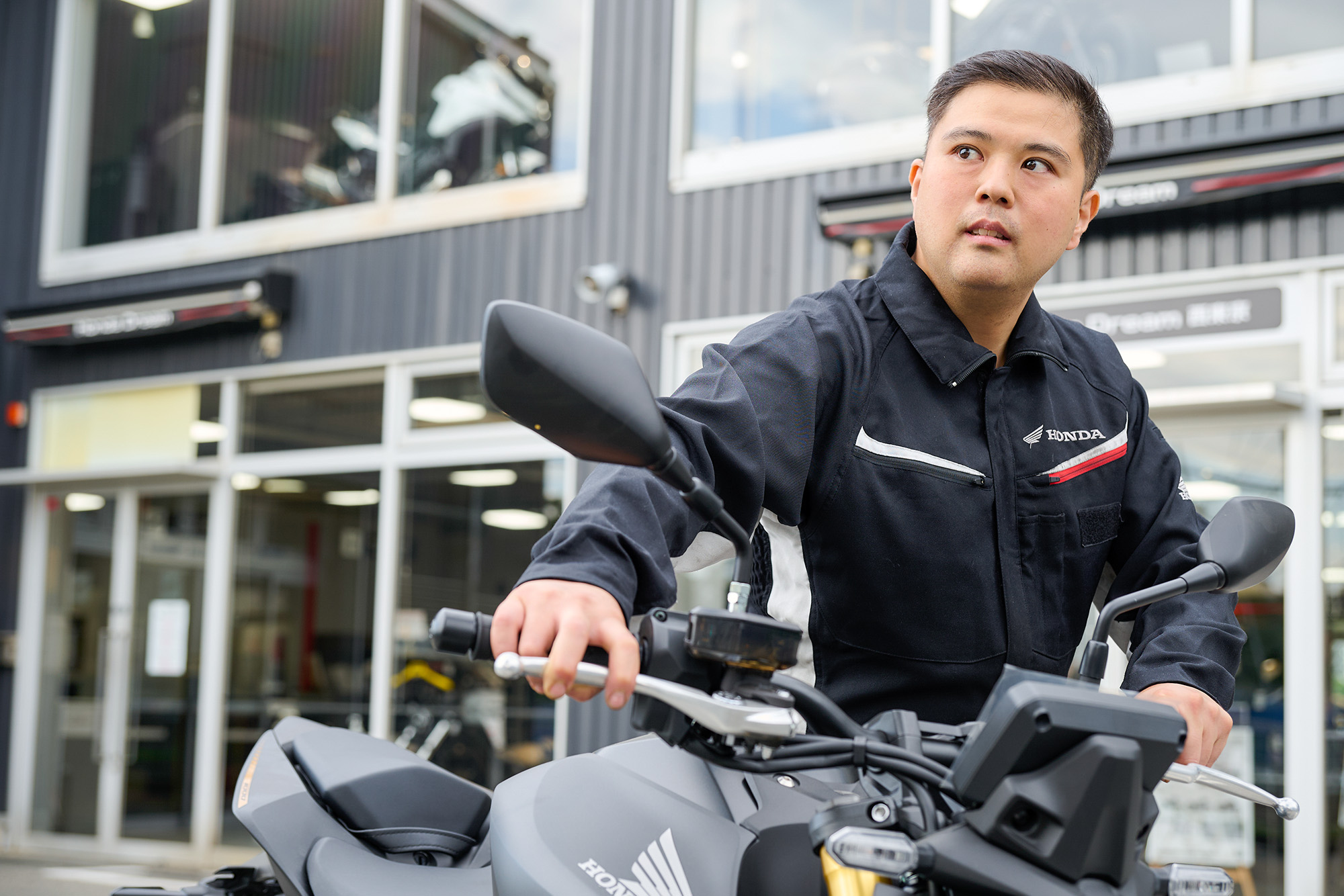 サービススタッフ11 | 株式会社ホンダドリームジャパン