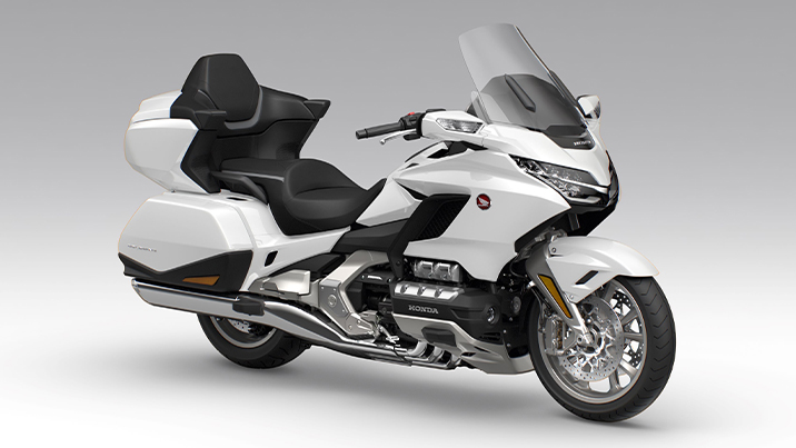 大型プレミアムツアラー「Gold Wing Tour」のカラーバリエーションを変更し発売