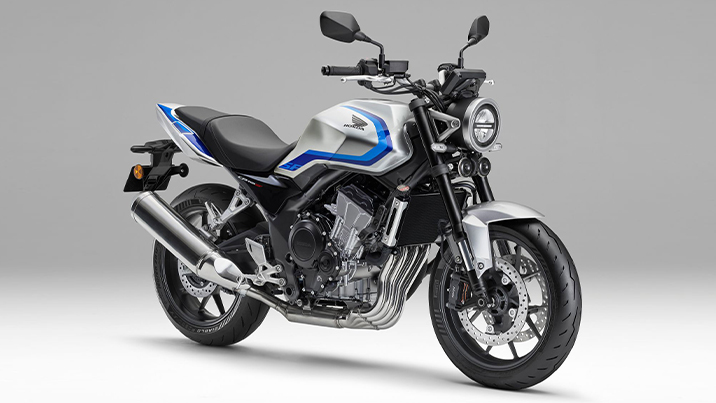直列4気筒エンジンを搭載したネイキッドロードスポーツモデル「CB400 SUPER FOUR E-Clutch」を発売